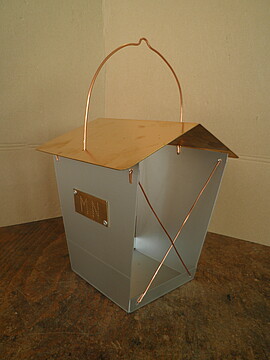 Banner Pfingstferienaktion - "Baue dir deine eigene coole Laterne" bei Lindner SE in Arnstorf